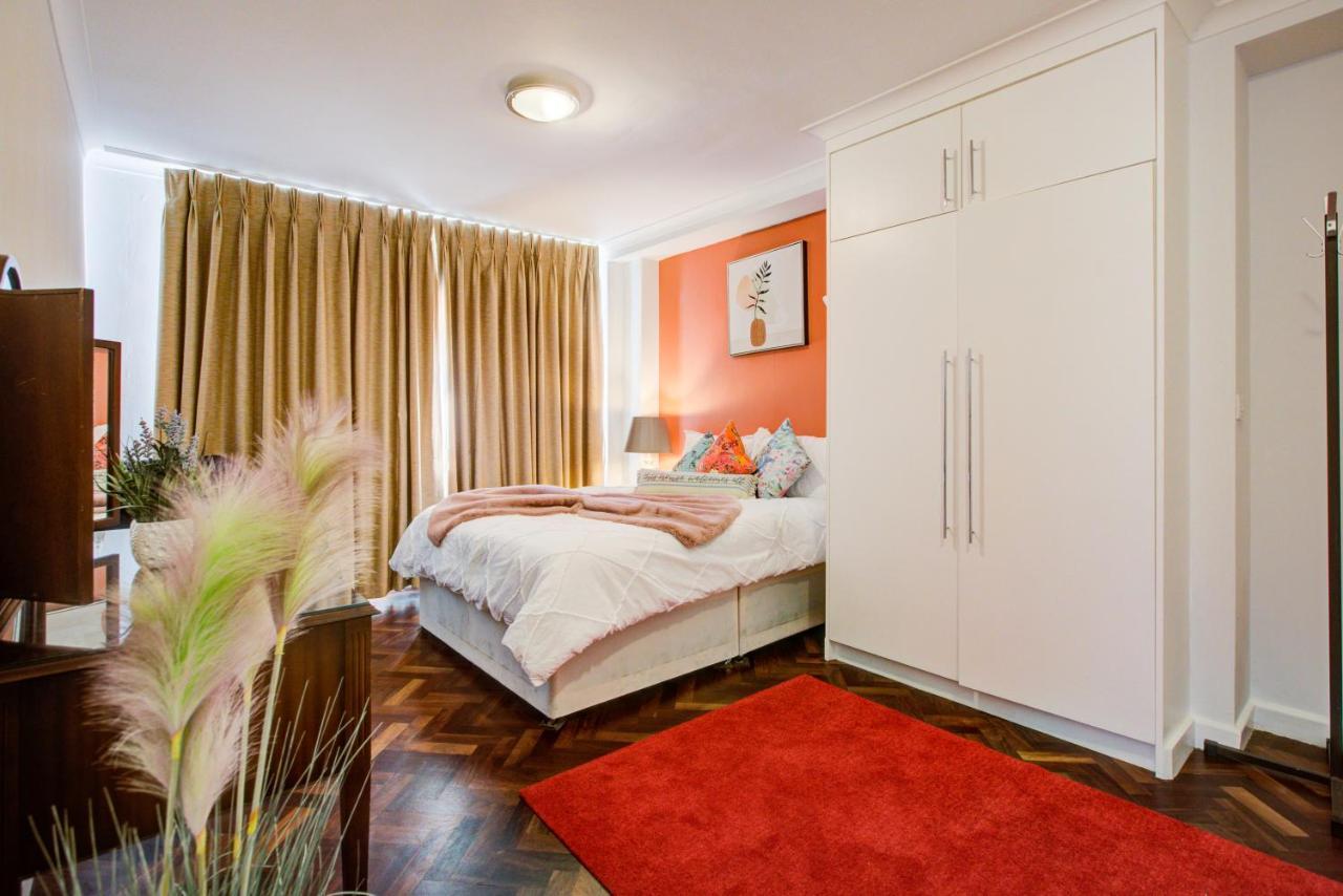 3-Bedroom, 3-Baths Apartment In Super Posh Marylebone, Central London, W1 Екстериор снимка