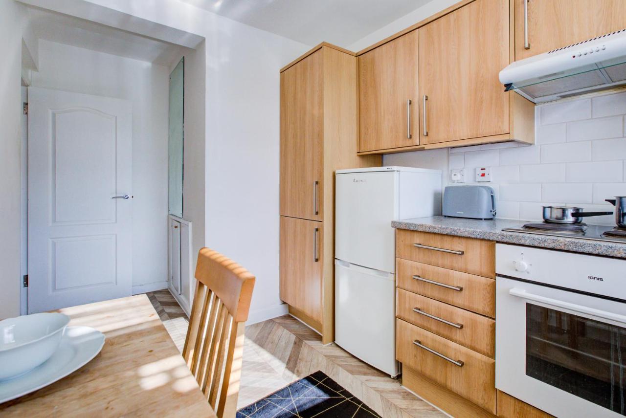 3-Bedroom, 3-Baths Apartment In Super Posh Marylebone, Central London, W1 Екстериор снимка